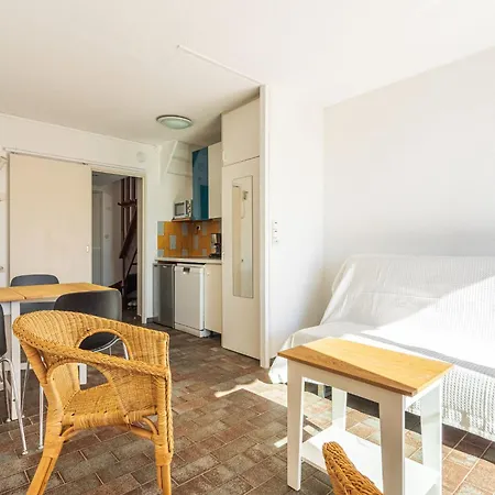 Port De La Gavine-34 By Interhome